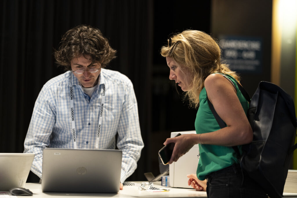 Yellenge support op locatie