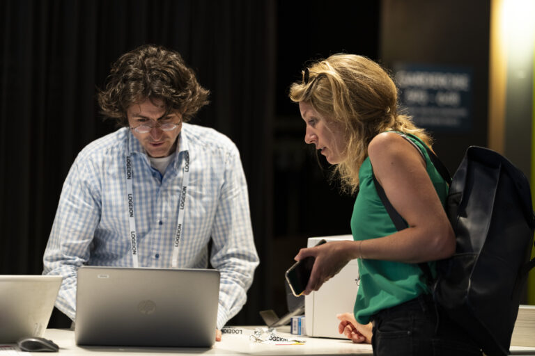 Yellenge support op locatie